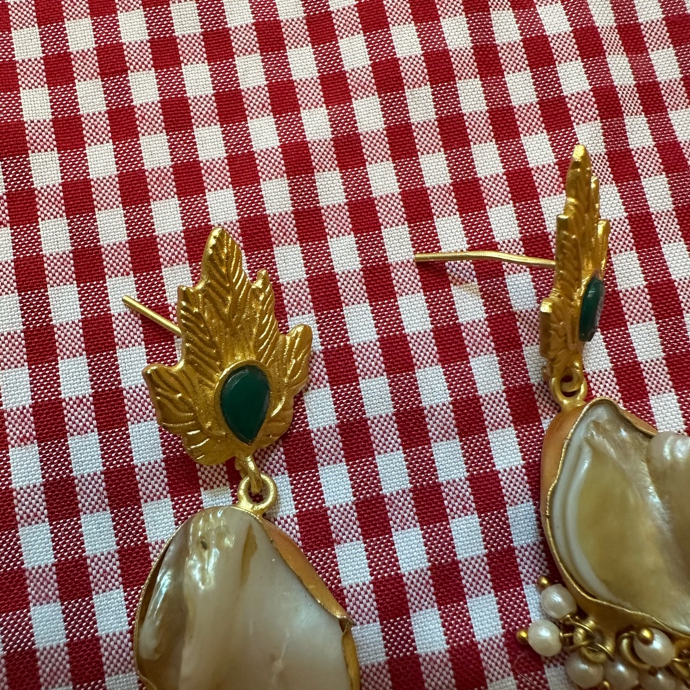 Gold Leaf with Dangly Stones and Pearls Earrings - Picture 2 of 4